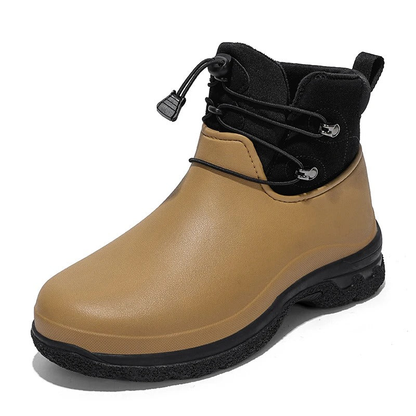 Beige-schwarzer Gummistiefel mit elastischem Schnürzug, freigestellt ohne Person | Chaps Herrenmode