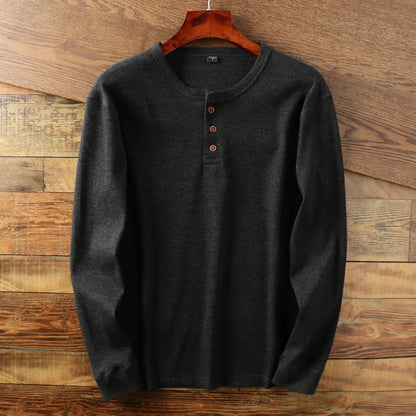 Henley Shirt – Lässiges Langarm-T-Shirt mit Knopfleiste für Männer-Dunkelgrau-S-Chaps Herrenmode