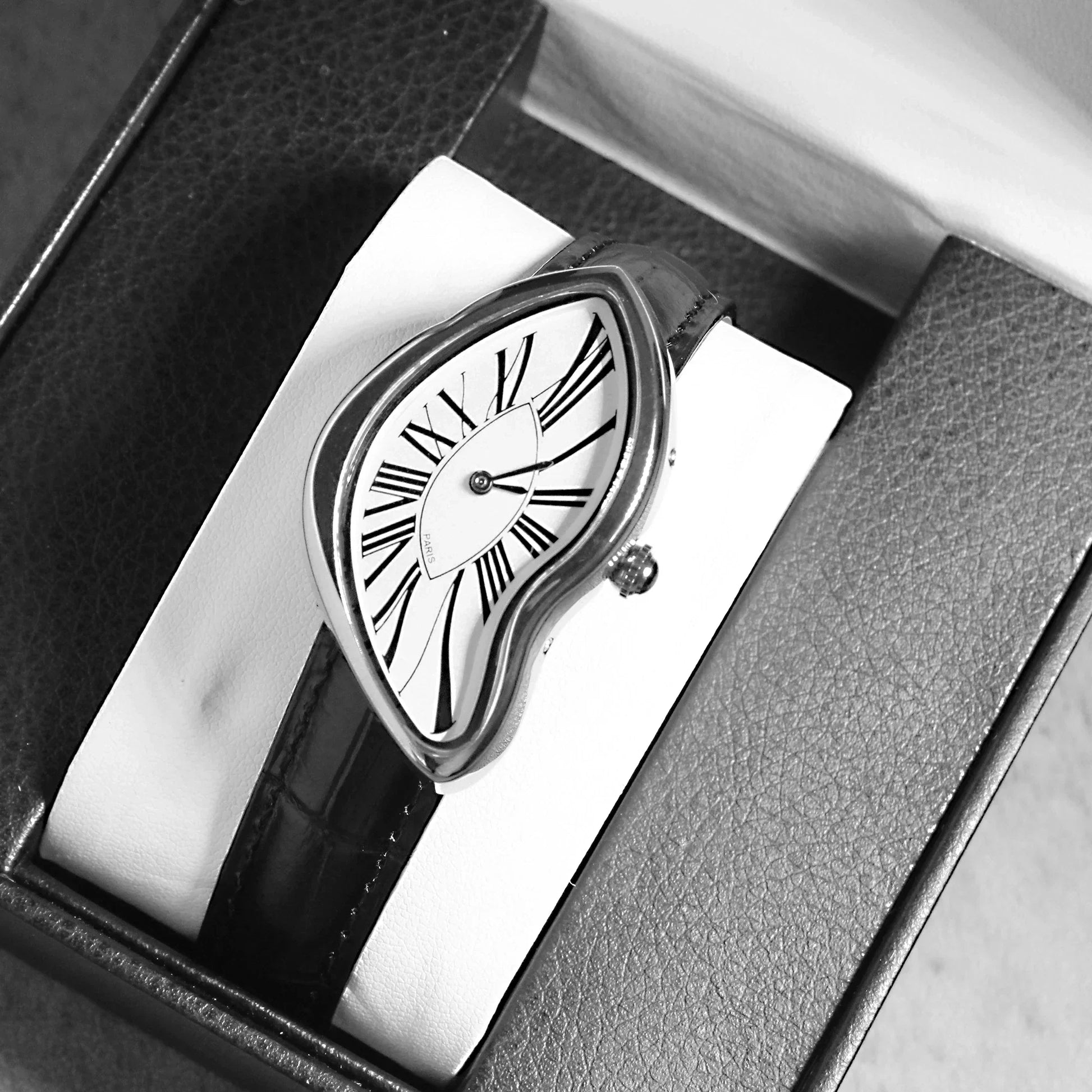 Melting Watch | Mode | Schwarzes Armband | Lederarmbanduhr | Herrenuhr-Chaps Herrenmode