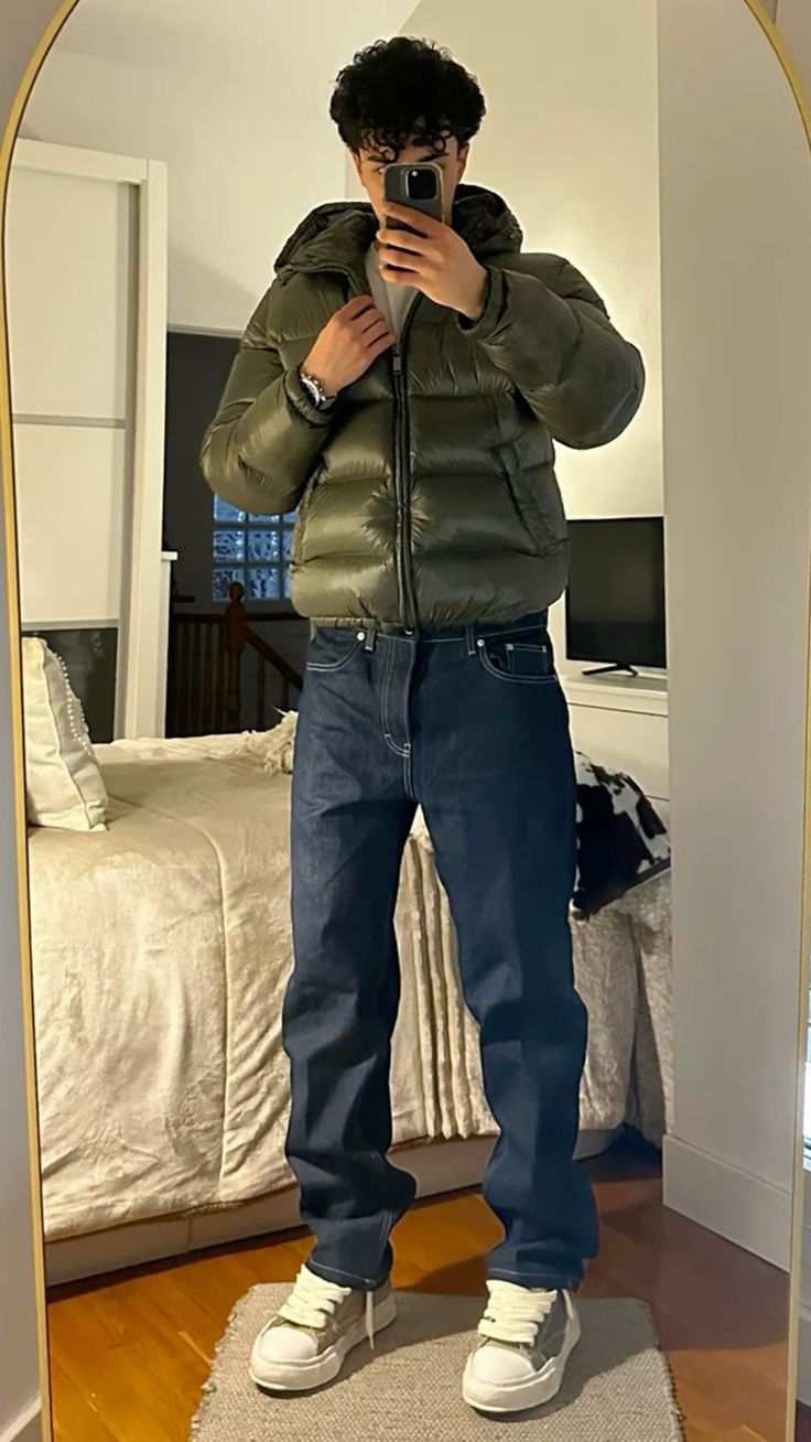 Pufferjacke - Glänzende Winterjacke mit Kapuze für Männer-Grün-S-Chaps Herrenmode