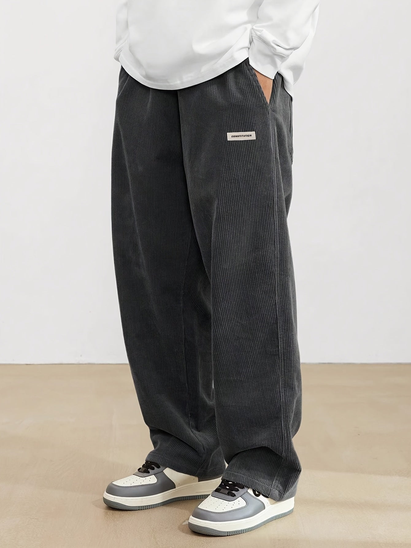 Weite Hosen – gerippt – lockere Passform – Cordhosen – Herrenhosen-Dunkelgrau-S-Chaps Herrenmode