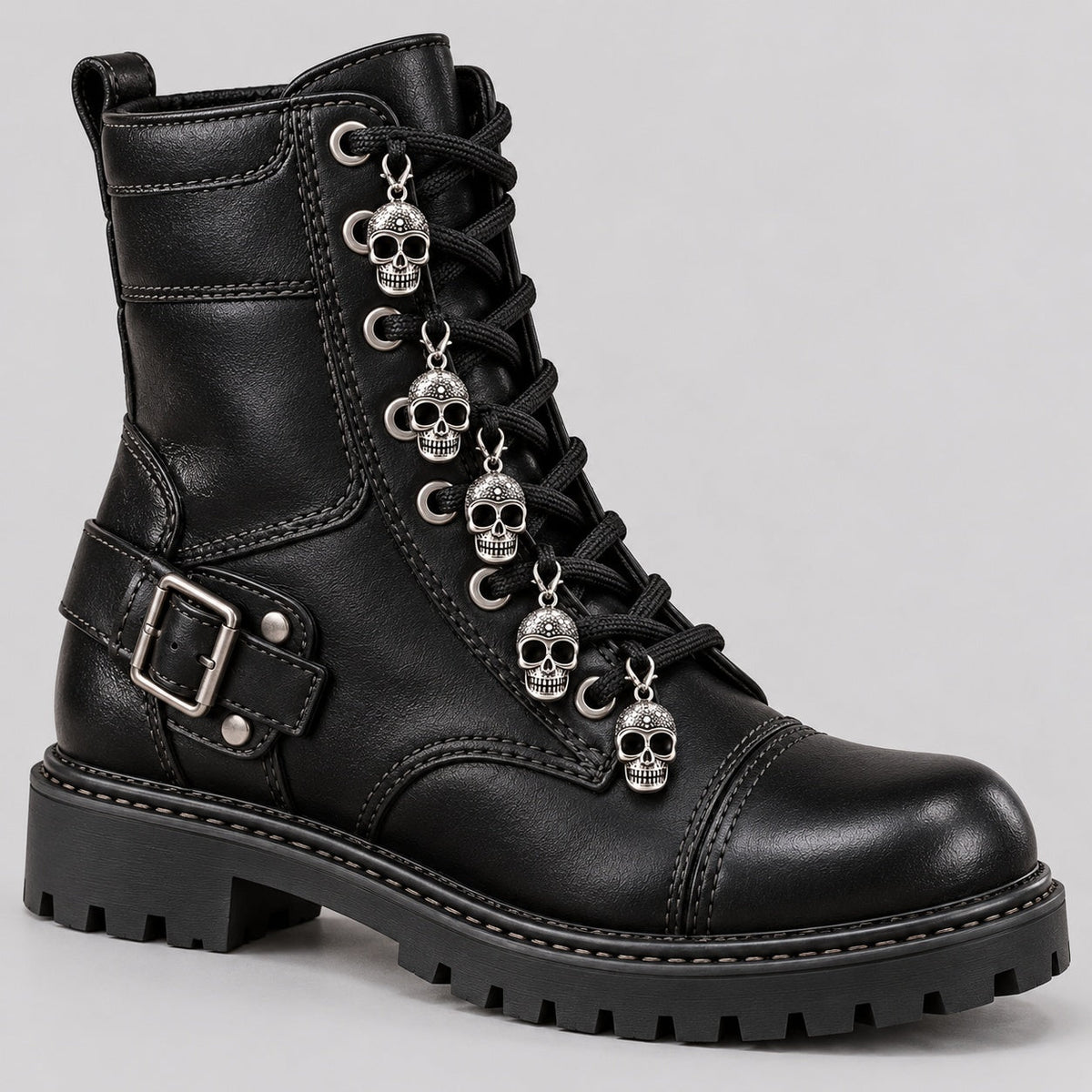 Totenkopf Schuhanhänger | 12 Stück | Karabiner | Silber oder Gold-Chaps Herrenmode