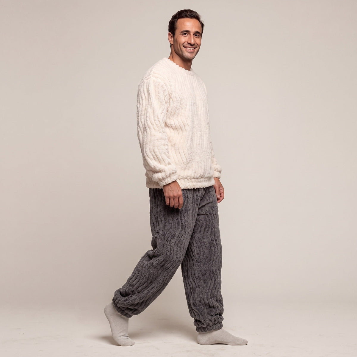 Fleece Pyjama Herren | Rundhals Oberteil | Bündchenhose | 2 Farben