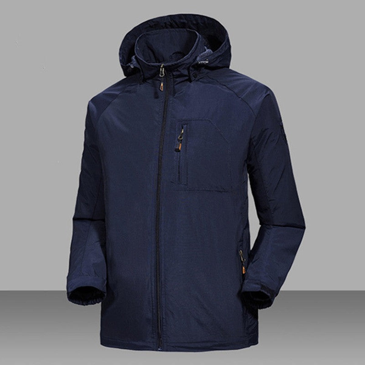 Marineblaue Regenjacke mit Kapuze
