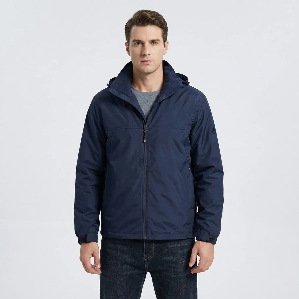 Marineblaue Outdoorjacke mit Kapuze, Vorderseite