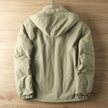 Khaki Winterjacke mit Kapuze, Rückseite