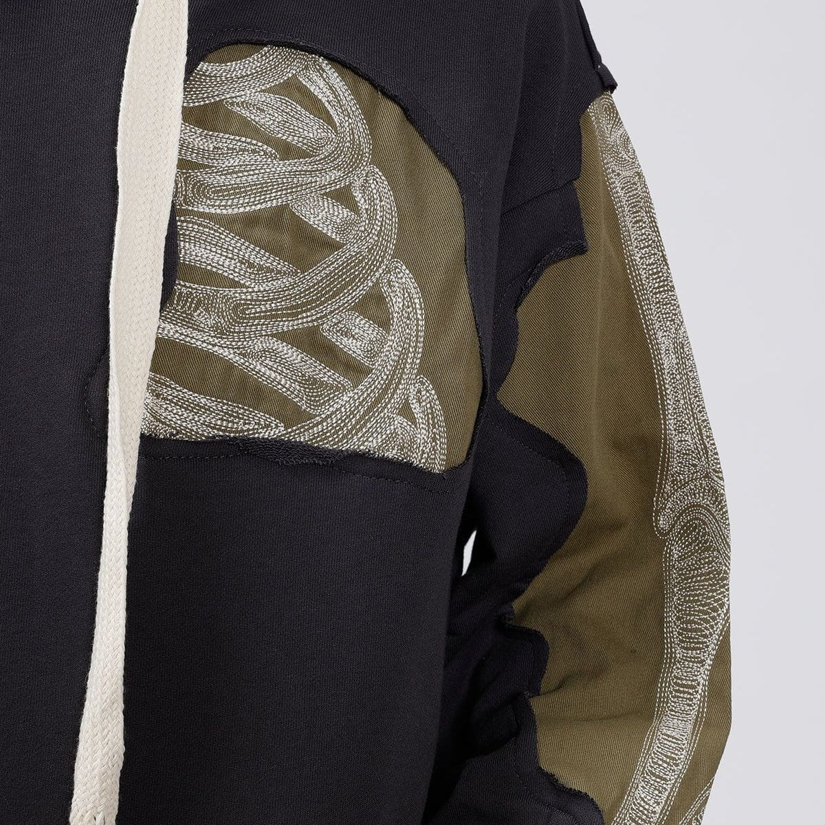 Patchwork Skelett Hoodie Herren | Bestickte Knochen | Oversized | 2 Farben-Chaps Herrenmode