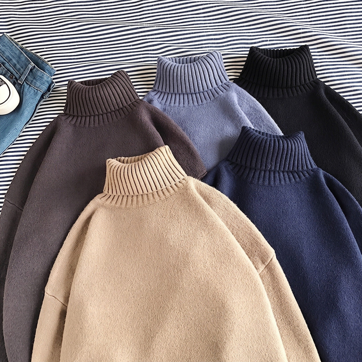 Oversized Rollkragenpullover Herren | Strick | Überschnittene Schultern