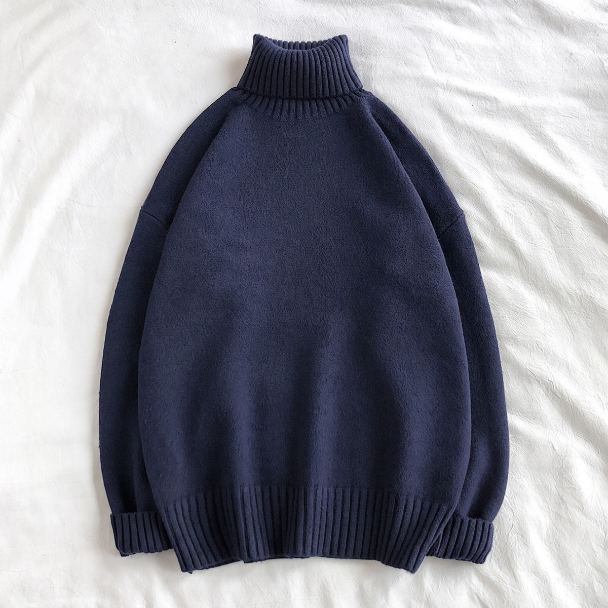 Oversized Rollkragenpullover Herren | Strick | Überschnittene Schultern