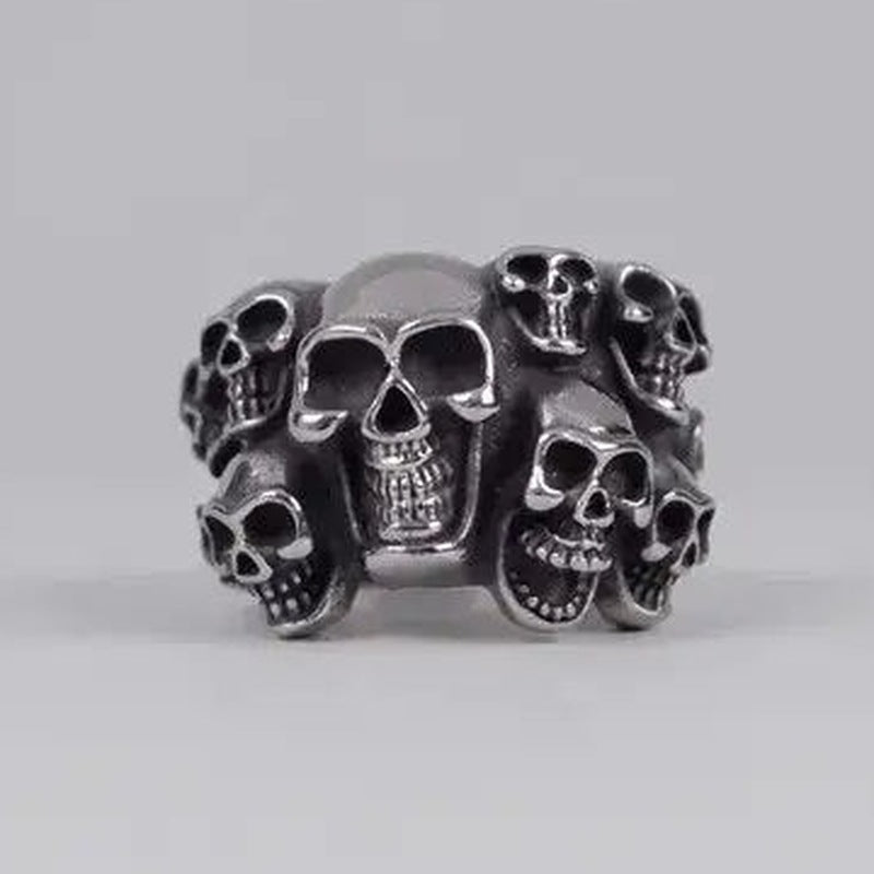 Totenkopf Ring Herren | Breit | Schädelreihe | Edelstahl | Biker Ring-Chaps Herrenmode