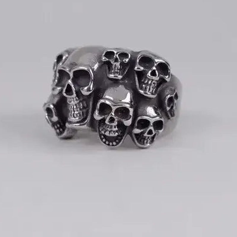 Totenkopf Ring Herren | Breit | Schädelreihe | Edelstahl | Biker Ring-Chaps Herrenmode