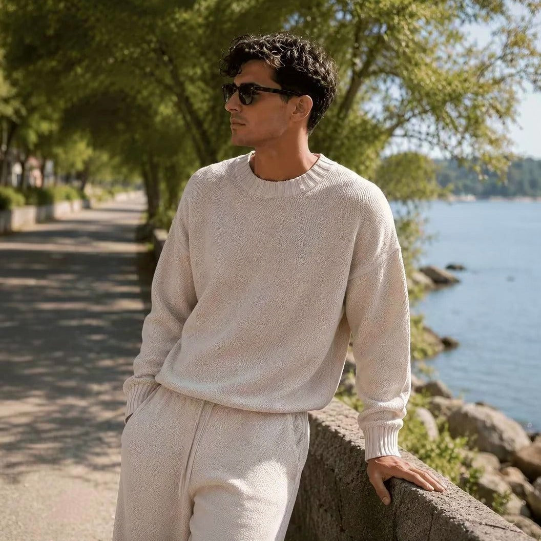 Oversized Strickset Herren | Rundhalspullover | Weite Hose | Creme-Chaps Herrenmode