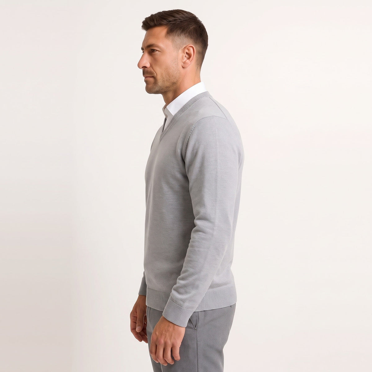 V-Ausschnitt Pullover Herren | Feinstrick | Klassisch | Rippbündchen